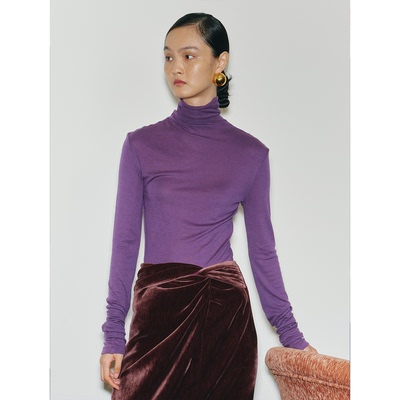 蓝点莱赛尔高领亲肤修身打底衫