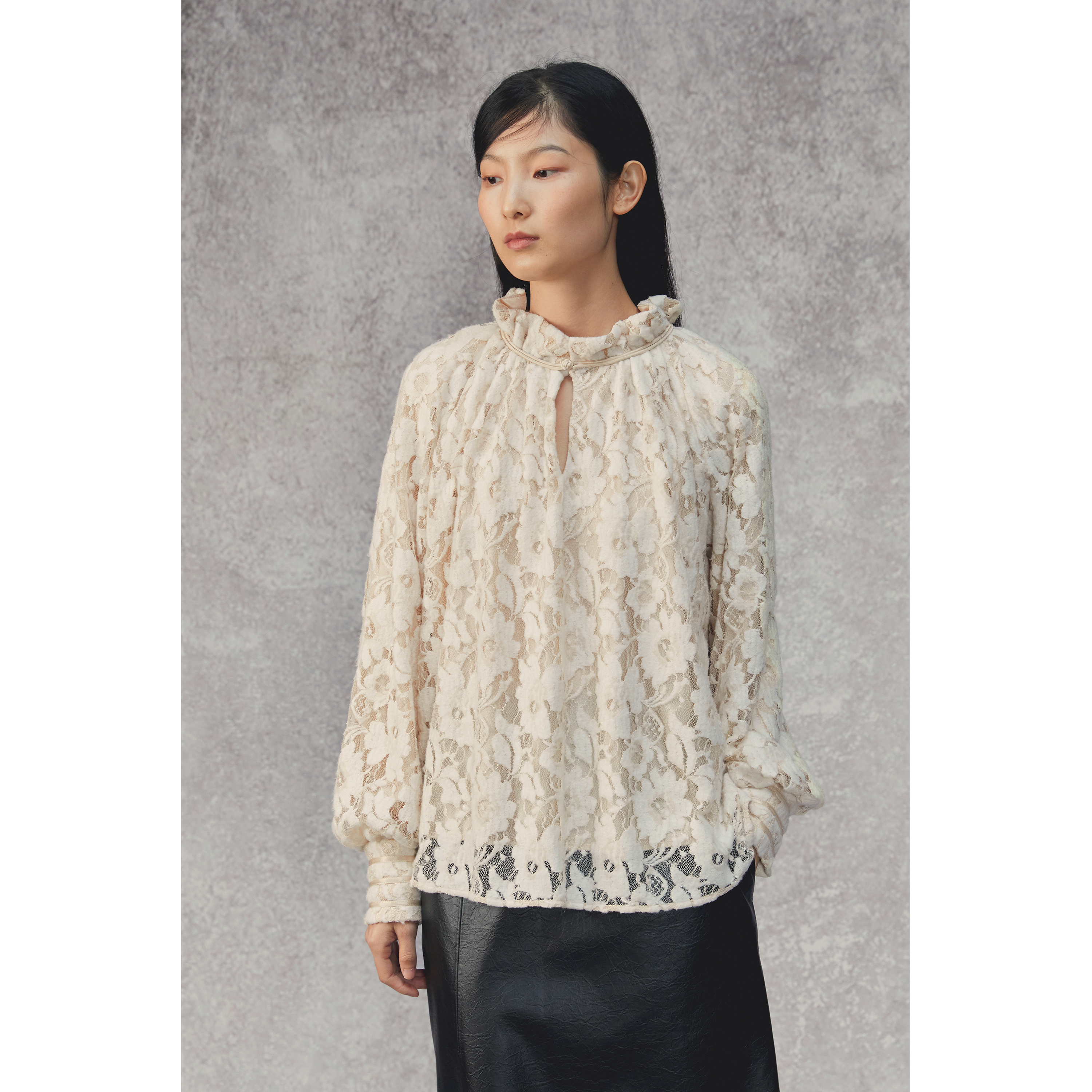 蓝点原创新中式蕾丝套头衬衣冬季