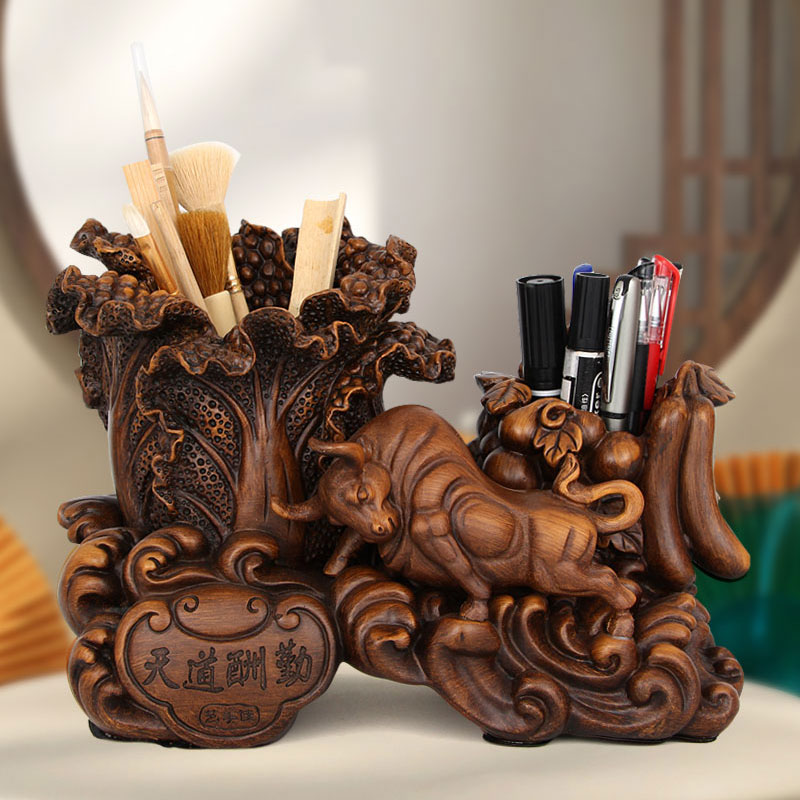 天道酬勤双笔筒生肖牛摆件书房桌面装饰品大容量笔架笔拖文具收纳