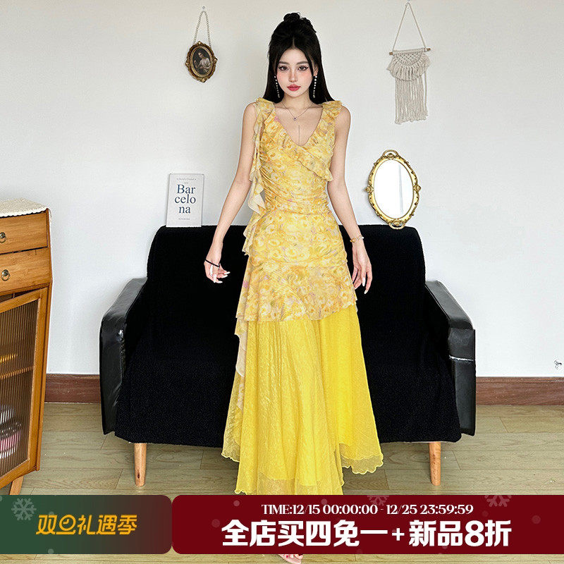 多巴胺复古网纱吊带碎花连衣裙夏