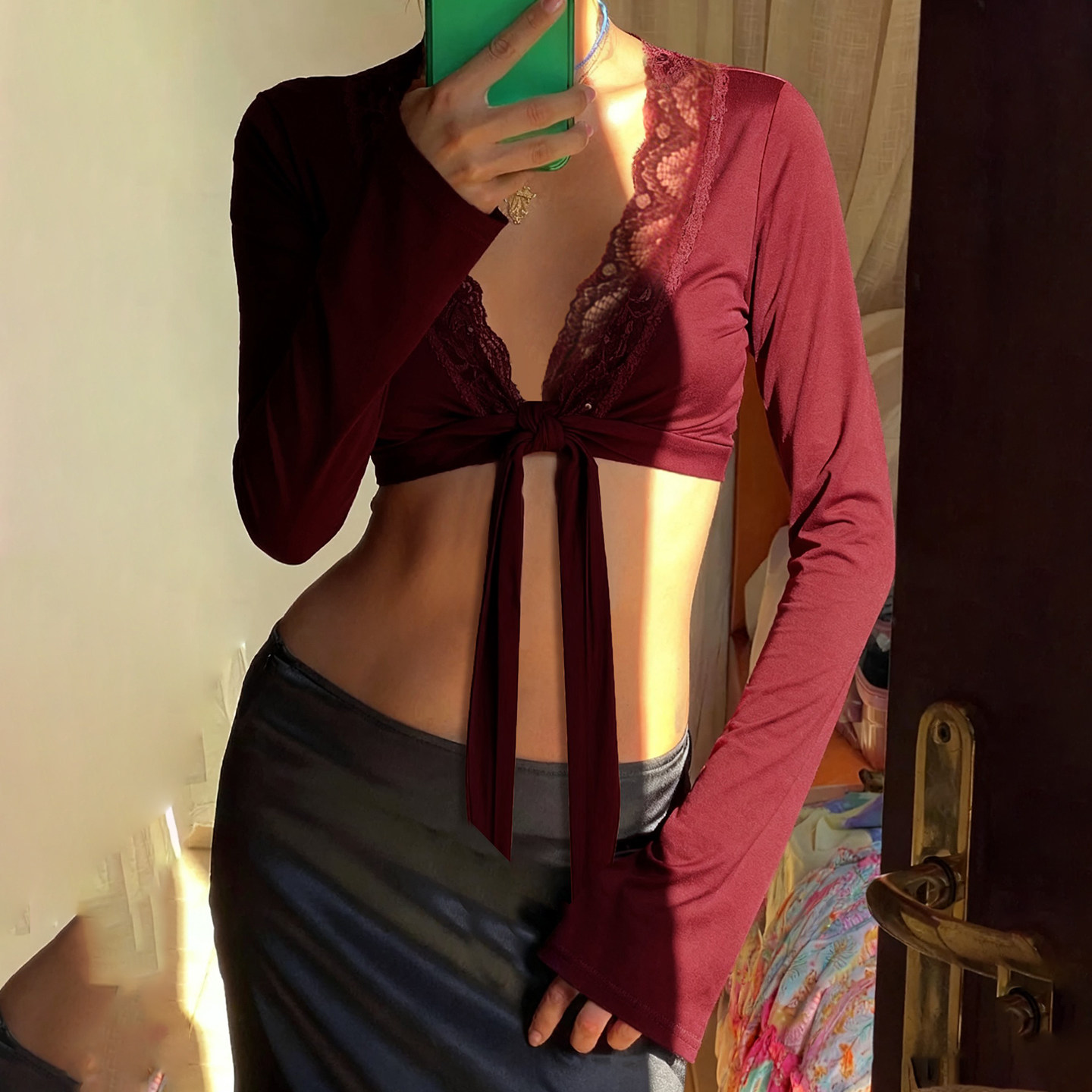 SEEYOULATER 美式绑带蕾丝拼接纯色长袖罩衫T恤性感辣妹露脐上衣