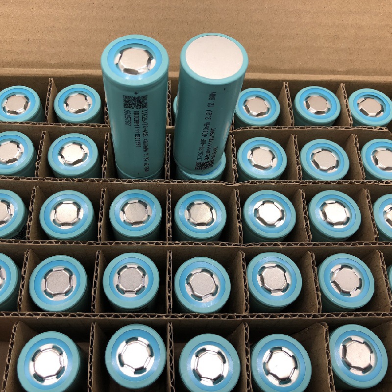 26700磷酸铁锂 4000mah 5c动力循环2000次适用于电动车电池组