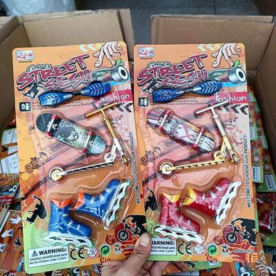 Roller Skates Scooter Finger Skateboard Bike Indoor Home Toy