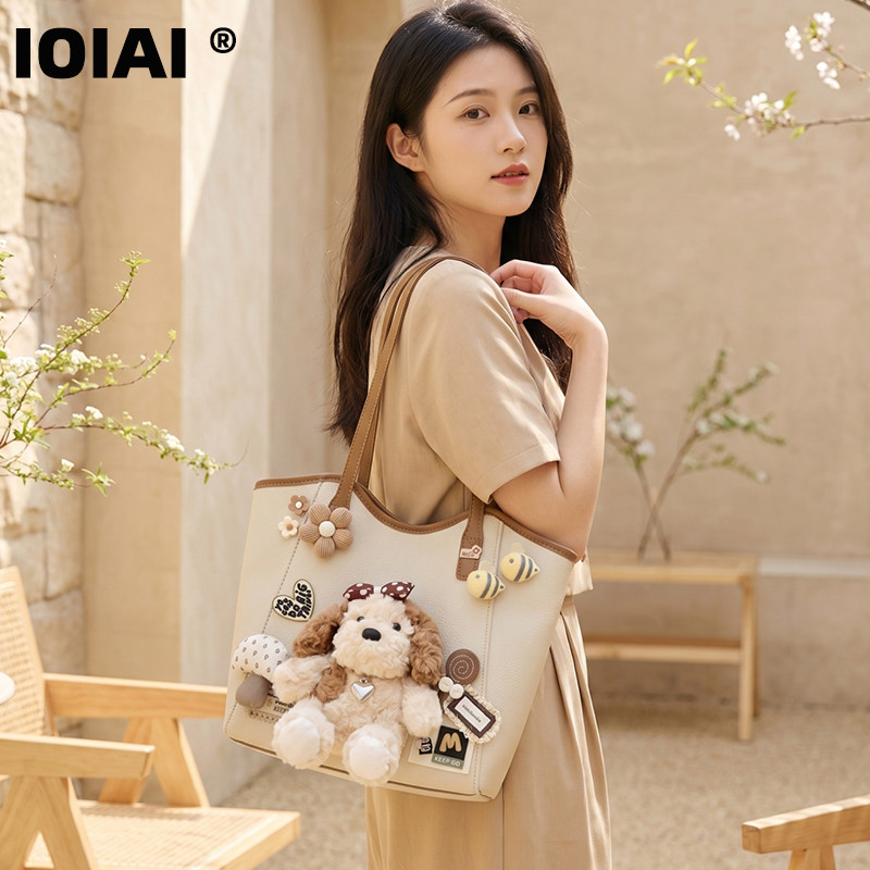 IOIAI托特包女生2026新款皮质单肩包手提包上课通勤可爱包包礼物