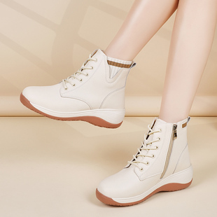 侧拉链短靴真皮女鞋软底防滑新款2026秋冬中年妈妈鞋女高帮小白鞋