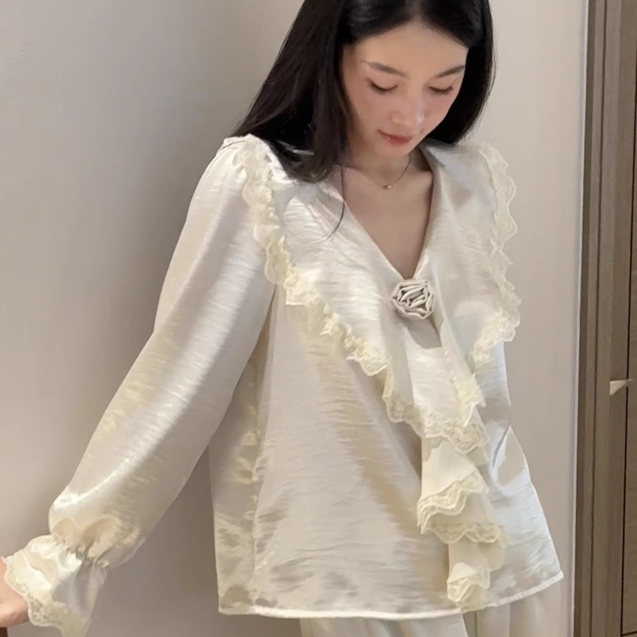 法式花朵冰丝绸睡衣女长袖缎面