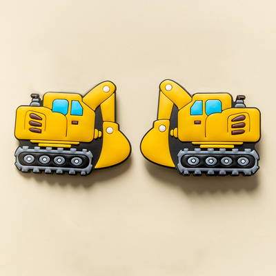 奥特曼哪吒挖掘机儿童洞洞鞋鞋花