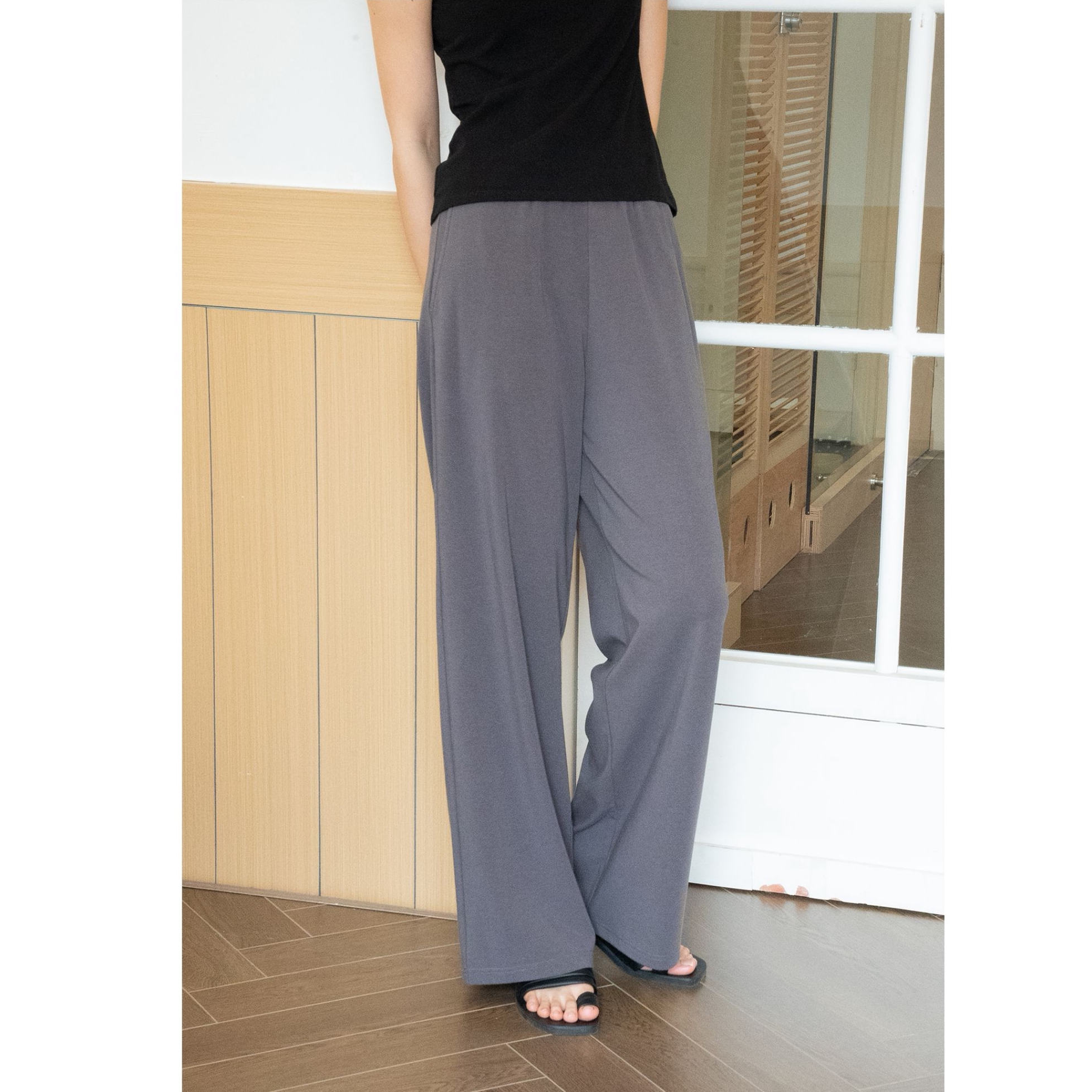 2026流行新款裤子女款夏季薄款窄版直筒裤休闲遛弯裤宽松