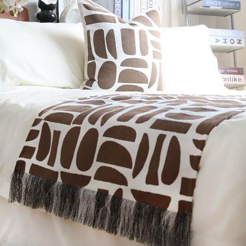 中古风格几何流苏床尾巾床尾毯子轻奢米白沙发毯宾馆床旗床盖搭巾