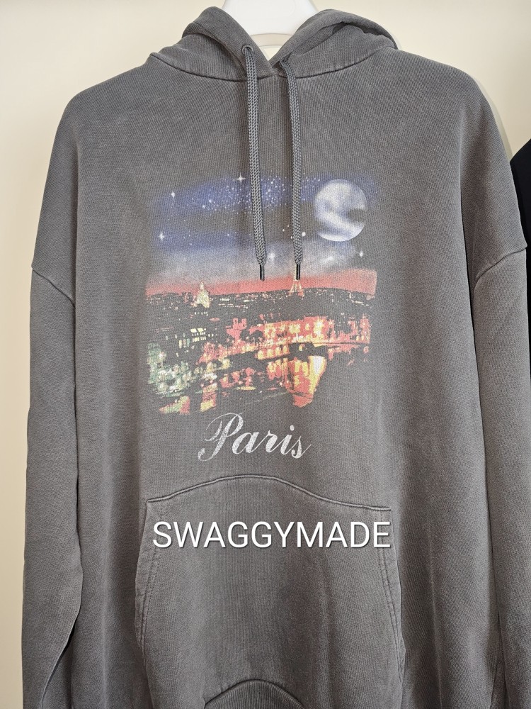 thumbnail for In Stock: 17Ss Night Scene Sweatshirt, Washed and Brushed Vibe Style, Distressed Washed Gray T-Shirt Vintage