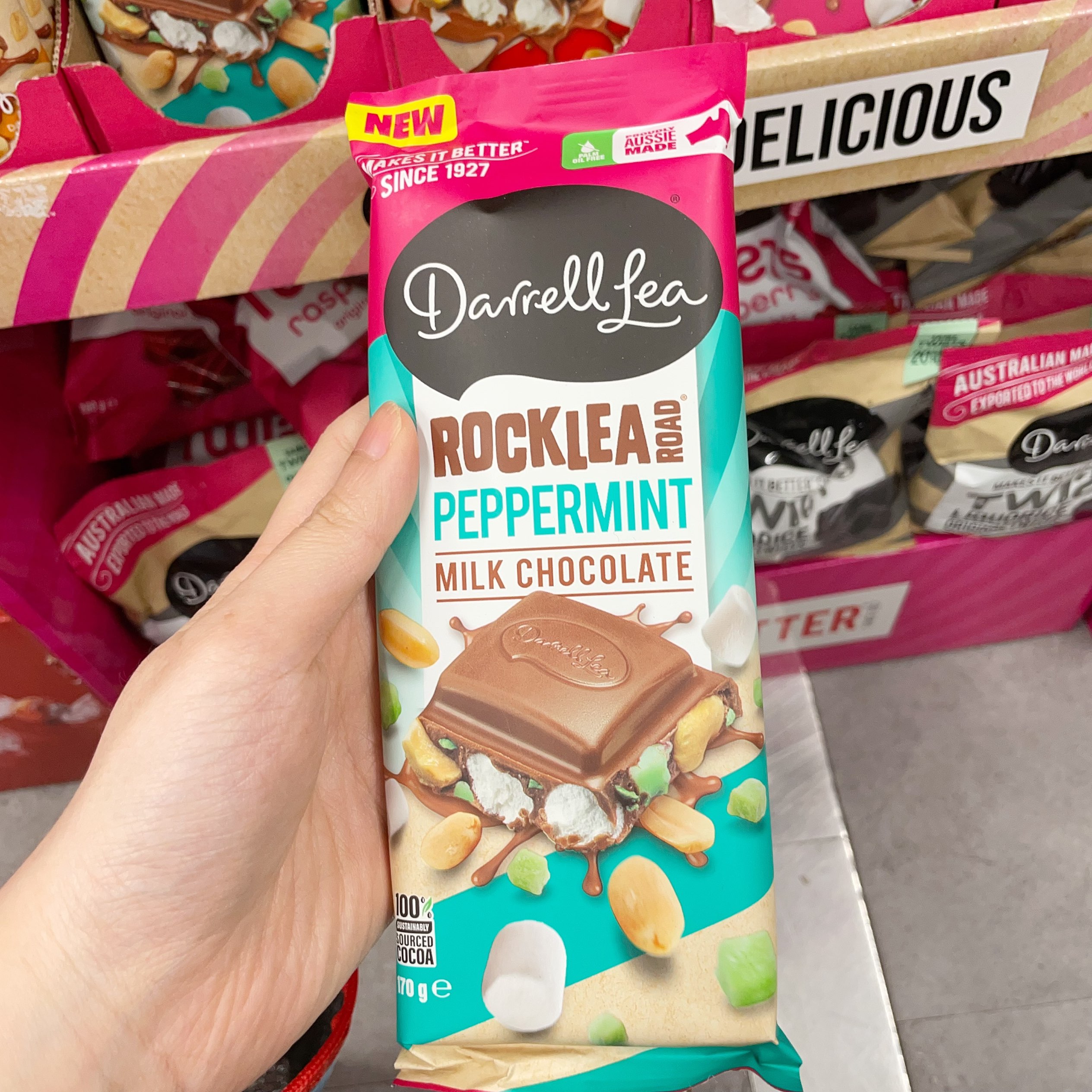 DARRELLLEA软糖树莓夹心巧克力