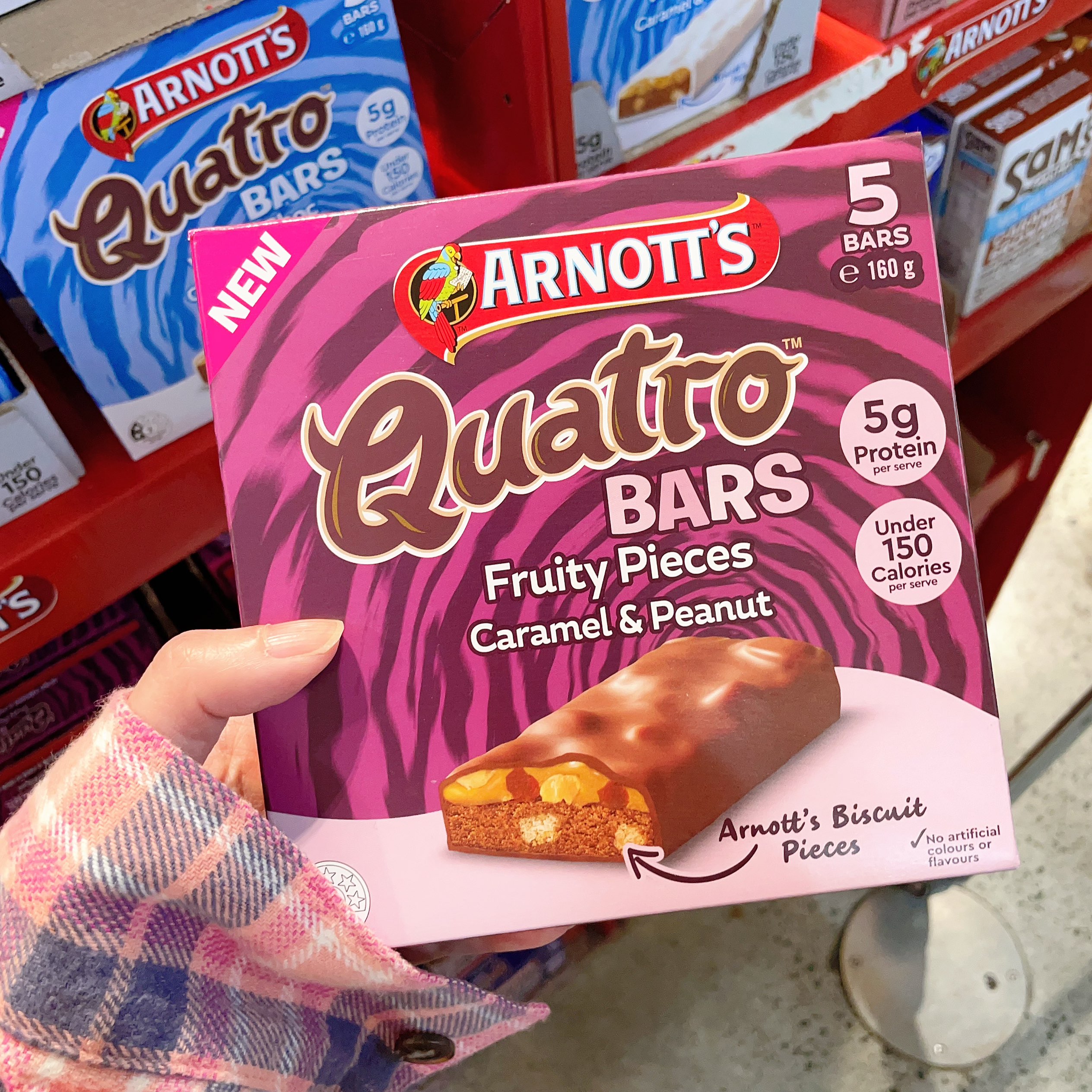 澳洲代购直邮 Arnotts Quatro 巧克力外衣坚果水果能量棒 160g图片