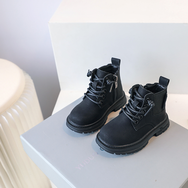 儿童时尚小黄靴秋冬新款男童马丁靴女单靴小童宝宝短靴中大童靴子