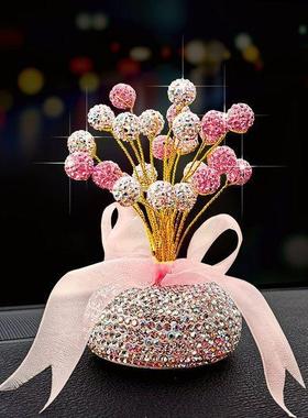 严选镶钻满天星汽车摆件车载女神款创意车内饰品中控台个性车上装