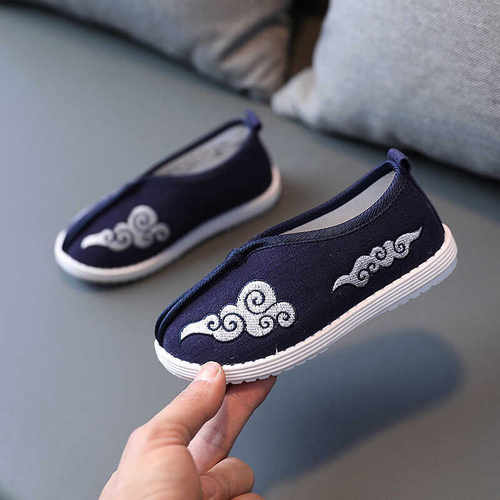 绣花民族古风手工男童靴子汉服鞋