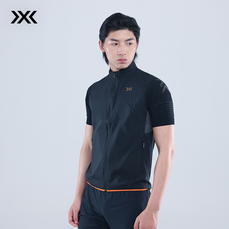 ҹ XS X-BIONIC 4.0˶  ļܲɹ͸ˮ־1990Ԫ