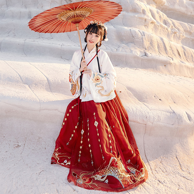 十三余小豆蔻儿[龙灯夜宴]刺绣交领上袄一片式下裙明制汉服女仙气