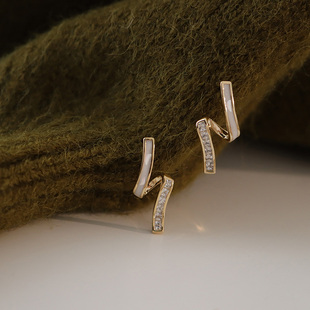 法国 Moleubak s925银针百搭耳钉女设计耳环蚊香盘耳夹 设计师