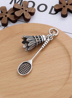 英国TopWhit运动吊坠复古羽毛球项链男士潮女球拍项坠女个性