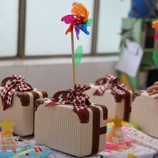 迷你手提箱化妆箱行礼箱收纳箱10岁成长礼伴手礼盒六一儿童节礼物