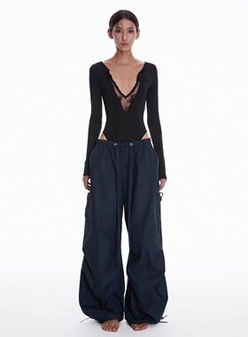 辣妹斩男黑色镂空上衣秋季新款蕾丝拼接连体衣