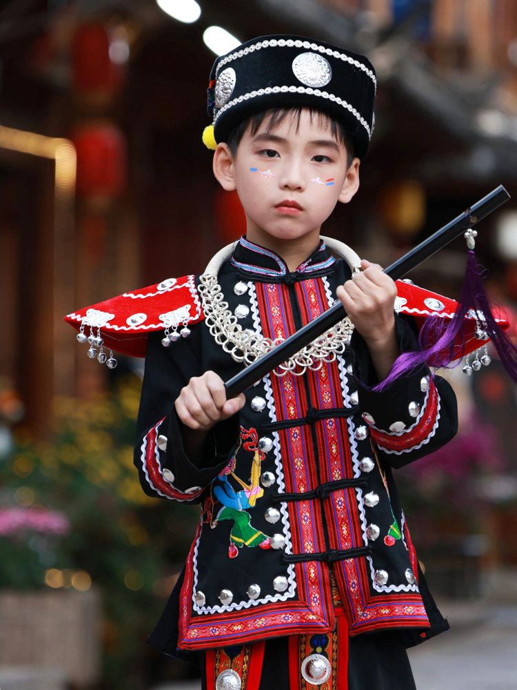 男童苗族服装舞台演出服新款壮族苗族彝族土家族儿童摄影写真爆款