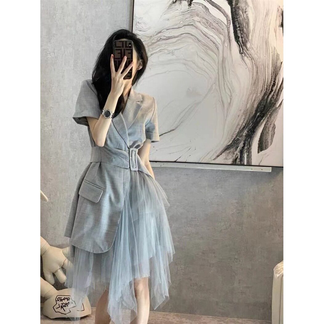 西装连衣裙女2026年新款夏季女装高级设计感小众收腰显瘦气质裙子