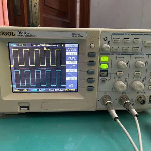 议价DS1052E彩色数字示波器、机器实物拍