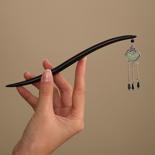 新中式马面裙檀木流苏发簪女后脑勺日常盘发簪子古风旗袍配饰头饰