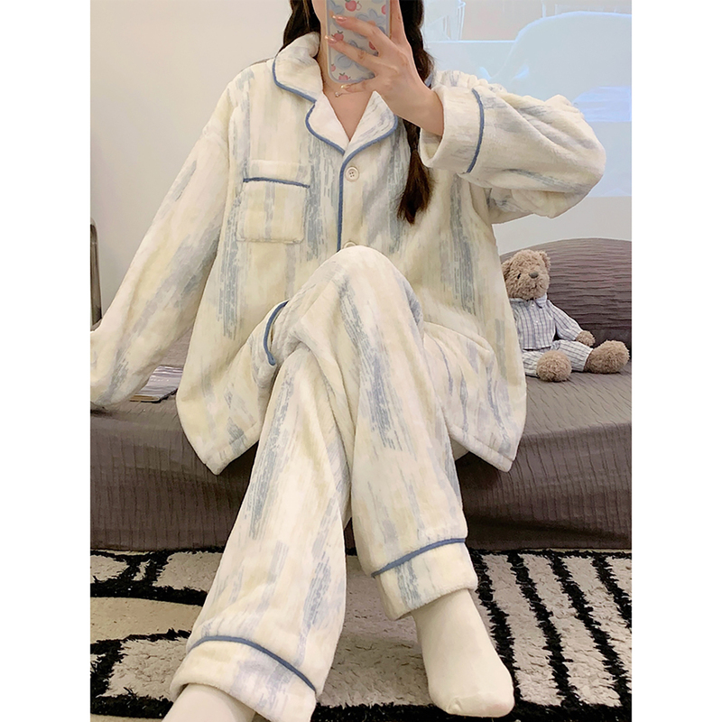 法国Uamtor月子服秋冬季新款孕妇哺乳睡衣加厚法兰绒珊瑚绒两件套