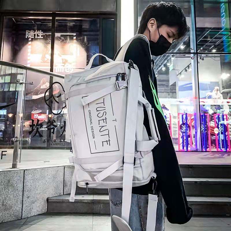 香港潮牌背包男双肩包休闲超大容量多功能男士学生书包时尚旅行包