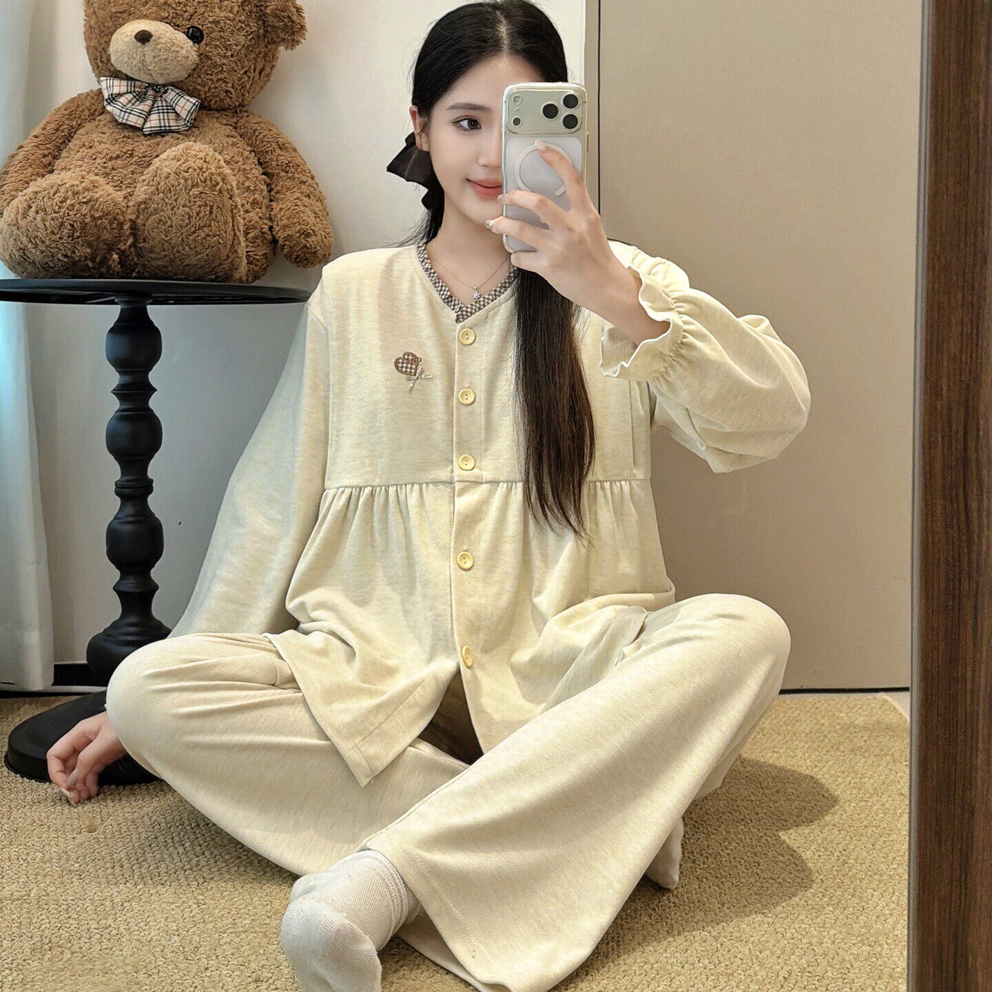Next Alice德绒月子服秋冬带胸垫孕妇睡衣待产前哺乳家居服春秋潮