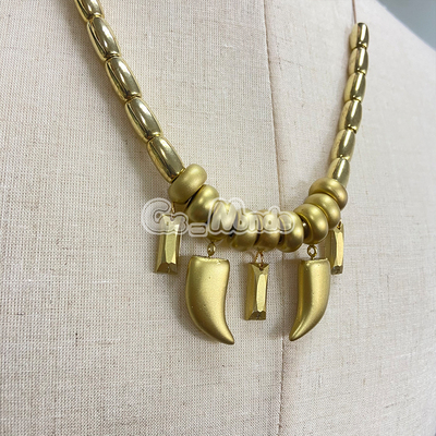 扭曲仙境狮子王手链道具