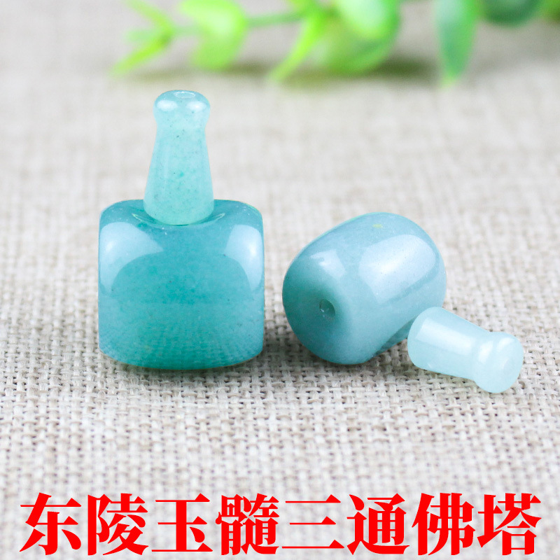 厂家批发东陵玉髓三通佛头佛塔金