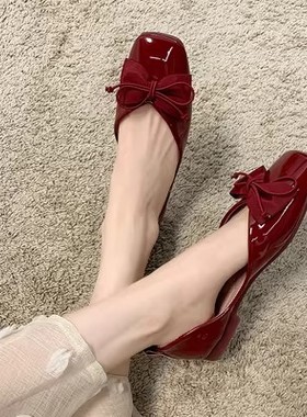 香港潮牌红色方头平底单鞋女2026春夏一脚蹬豆豆鞋新款温柔晚晚风