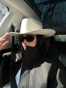 秋冬新款小众设计ins气质羊毛呢白色爵士礼帽毛毡帽子女法式复古