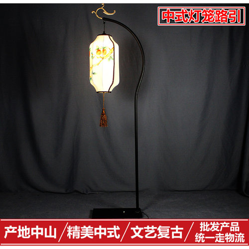 新款中式婚庆路引灯笼