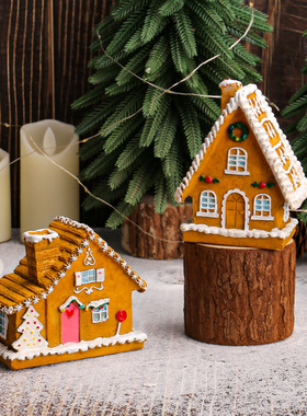 圣诞树脂小房子微景观LED发光房子圣诞屋桌面摆件圣诞节装饰