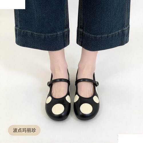 晚风圆头一字扣浅口波点平底单鞋春秋女鞋2026新款软皮玛丽珍瓢鞋