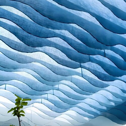 蓝色渐变水波纹吊顶纱幔海洋风