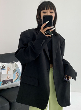 黑色小西装外套女2026新款春秋装今年流行oversize休闲高级感西服