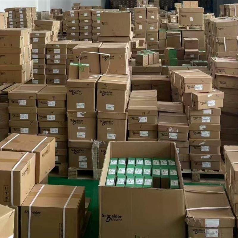 施耐德接触器LC1DT25FDC  DC110V  4只(请询价)