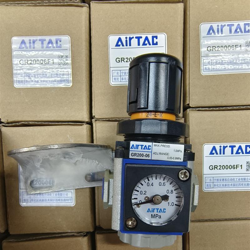 亚德客调压阀GR20006F1,库存50个,特价处理(请询价)