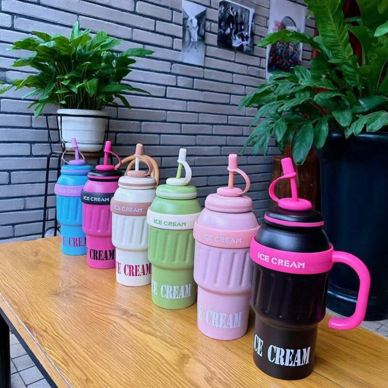 巨无霸保温杯304不锈钢冰霸高颜值男女水杯户外便携吸管杯带手柄