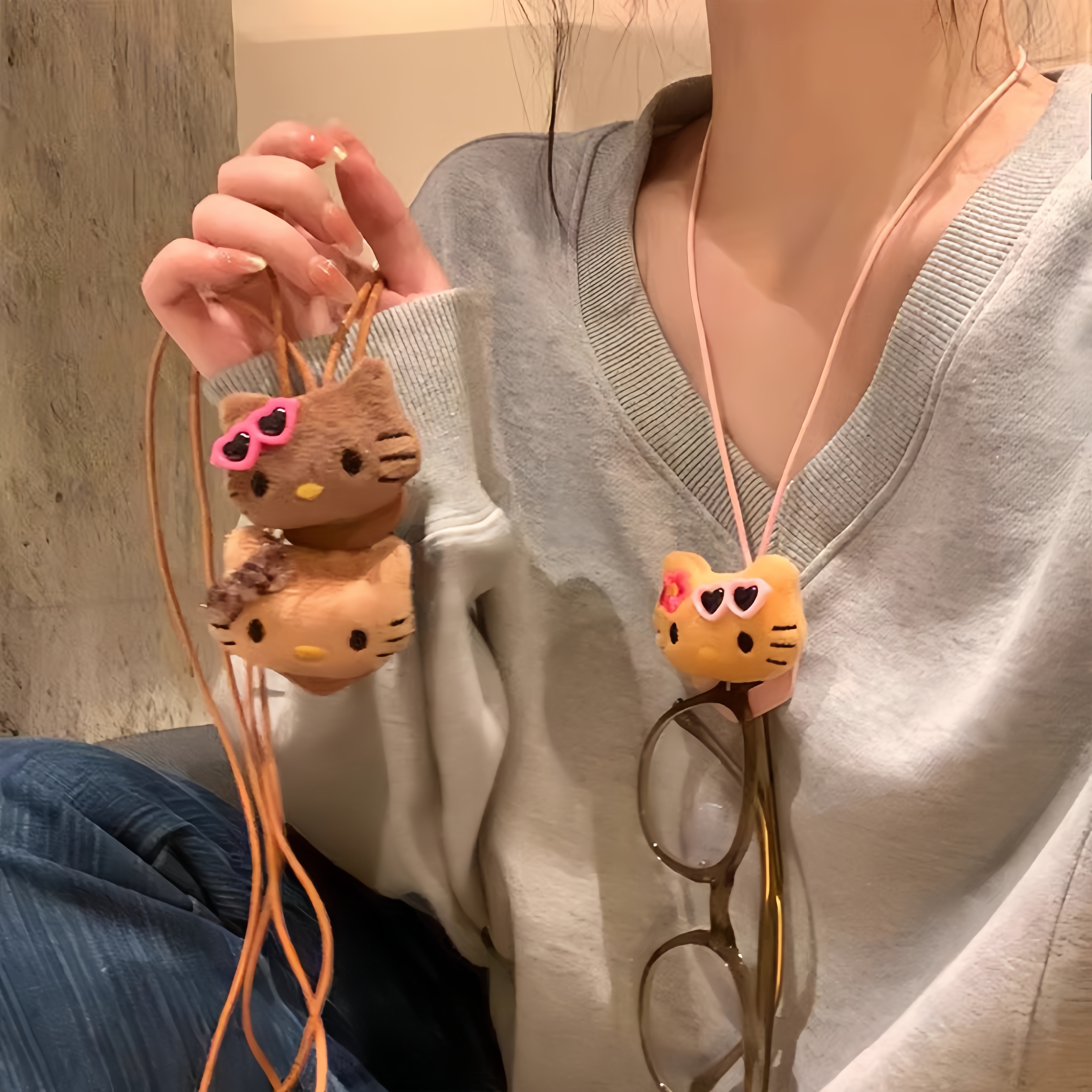 眼镜挂链可爱防掉绳女生墨镜夹户外太阳镜收纳挂脖长款通用款外出