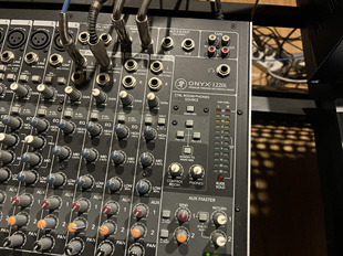 回收影音设备录音器材，摄像器材相机 镜头 调音台音响 电脑设备