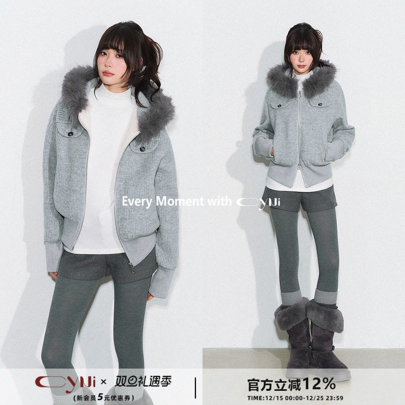 CyNi 【粗织筑暖】复古宽松百搭短上衣廓形收腰连帽毛领针织外套