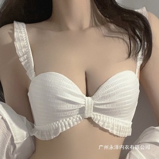 一套装 内衣女小胸显大聚拢平胸无肩带文胸罩防滑日系少女内裤