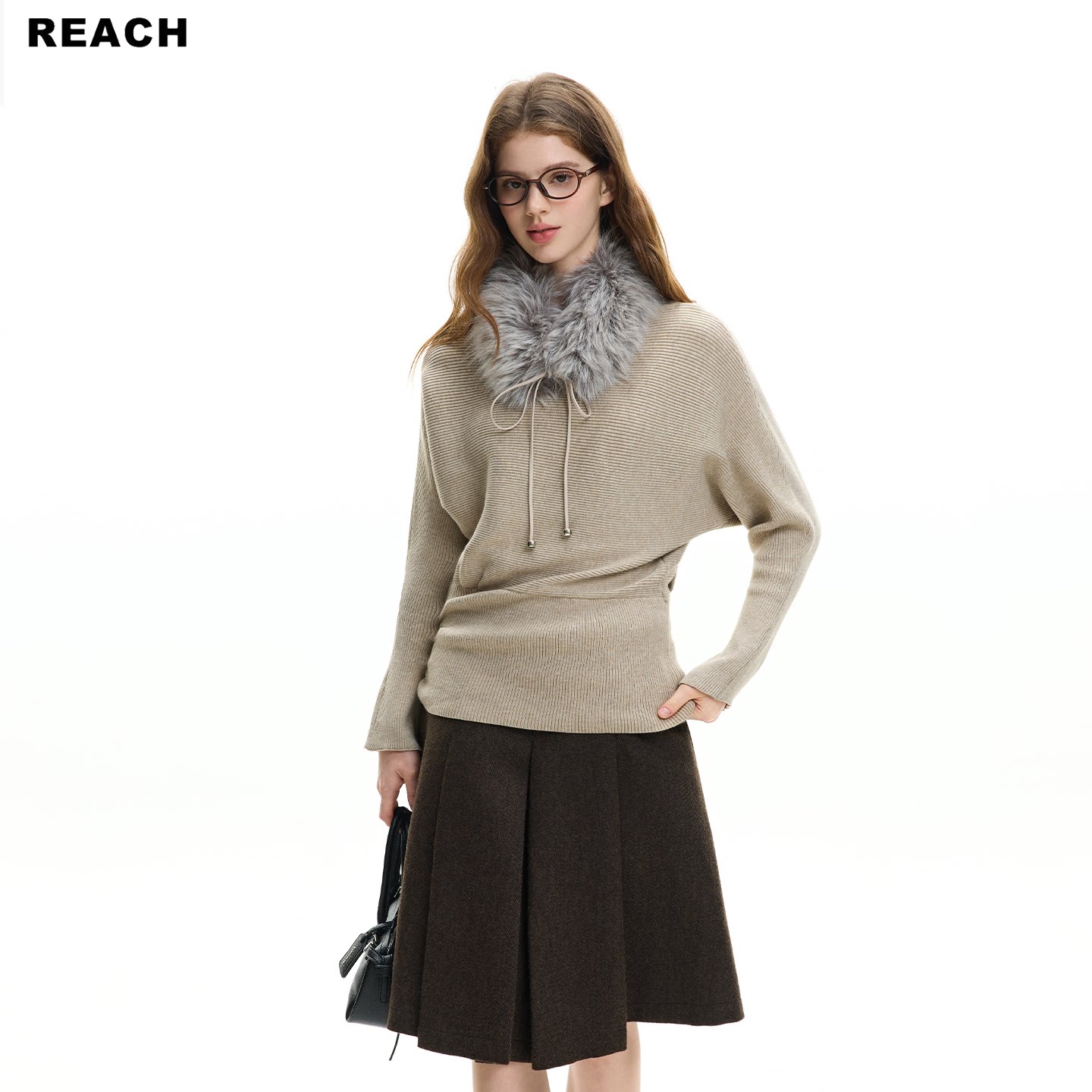REACH高级感一字船领针织衫女秋冬新款宽松显瘦毛衣百搭简约上衣