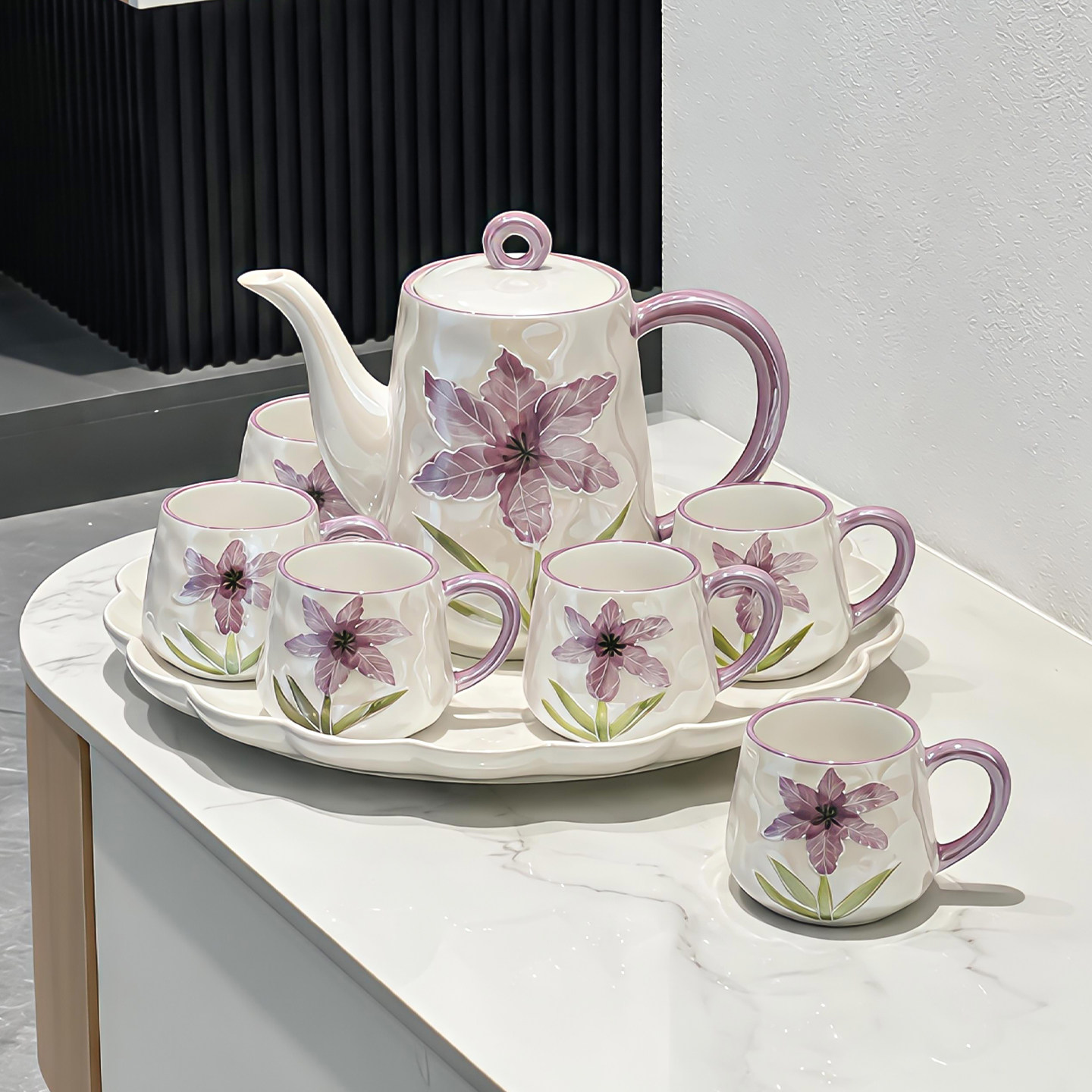 紫风铃轻奢高档陶瓷套装家用茶具客厅茶壶杯子釉下彩水杯乔迁礼品